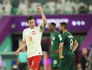 El jugador polaco Robert Lewandowski, uno de los mejores delanteros de la década pasada, marcó por primera vez en una Copa del Mundo.