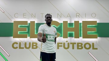 Nteka: “El proyecto del Elche es el de pelear por seguir en Primera”