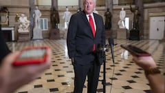 Mark Meadows handed over messages after FBI raid