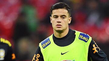 Philippe Coutinho entrena en Wembley con la selección brasileña.