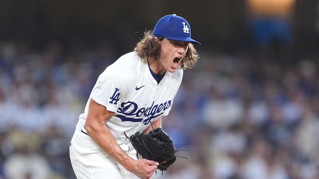 LOS ANGELES, CALIFORNIA - JULY 05: Tyler Glasnow #31 of the Los Angeles Dodgers reacts after allowing bases to be loaded against the Milwaukee Brewers during the fourth inning at Dodger Stadium on July 05, 2024 in Los Angeles, California. Michael Owens/Getty Images/AFP (Photo by Michael Owens / GETTY IMAGES NORTH AMERICA / Getty Images via AFP)