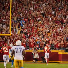 Los Angeles Chargers 24 vs. 27 Kansas City Chiefs summary: stats and highlights | NFL Week 2