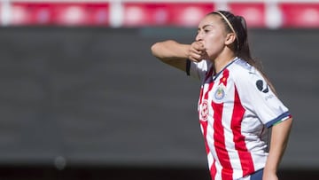 D&iacute;a hist&oacute;rico para Chivas: exporta una futbolista por primera vez