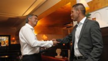 Simeone, con Mourinho.