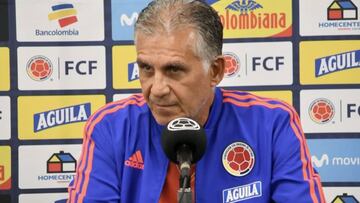 Carlos Queiroz en rueda de prensa hablando de Venezuela
