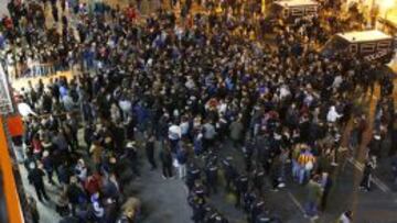 Los alrededores de Mestalla, a 10 minutos del inicio de partido.