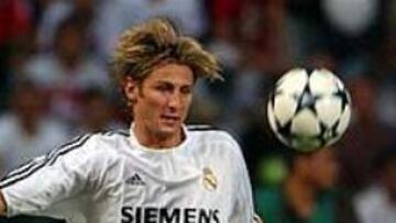 <b>MINUTOS.</B> Rubén se va a Alemania en busca de los minutos de juego que no ha tenido en Madrid.