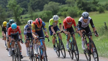 Corredores en fuga durante una etapa del Tour de Francia 2023.