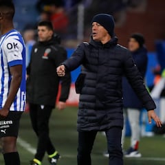 García Plaza: “El Cartagena nos va a hacer correr”