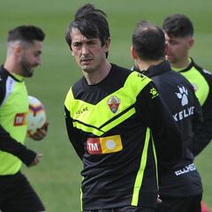 Elche-Cádiz: horario, cómo ver en directo en TV y online