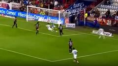 La gran chance de gol que tuvo Mora en derrota de Pumas