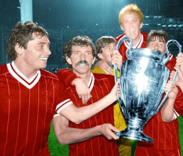Souness says he’ll miss the good times with Michael Robinson