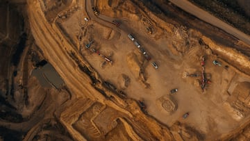 An accidental discovery in southern France reveals one of Europe's largest graphite deposits and rewards the workers with generous bonuses.