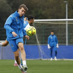 Aumenta la nómina de apercibidos en el Depor: Barcia, el quinto