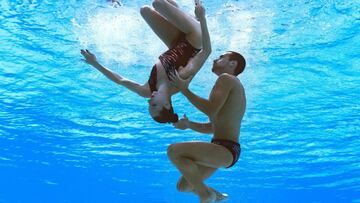 Pau Ribes y Emma García.