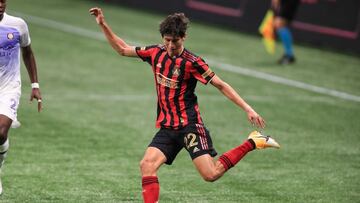 El atacante mexicano de Atlanta United de la MLS confes&oacute; que qued&oacute; sorprendido por lo costoso que resulta vivir en Estados Unidos.