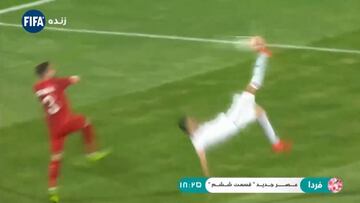 En un segundo pasó de 'fail' a golazo: la locura de Irán que está dando la vuelta al mundo