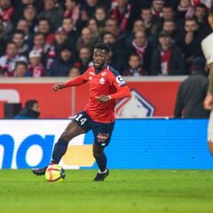 El Lille le da un 'manotazo' al PSG y aplaza su alirón