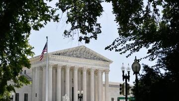 Democrats introduce bill to restore balance on Supreme Court