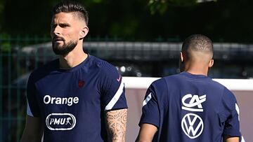 Tir車n de orejas de Deschamps a Giroud por sus quejas sobre Mbapp谷