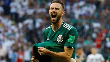 Layún, sobre su futuro: "Piqué, podemos hacer un documental"