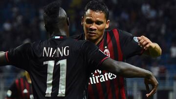 Tuttosport: PSG vuelve a insistir en el fichaje de Carlos Bacca