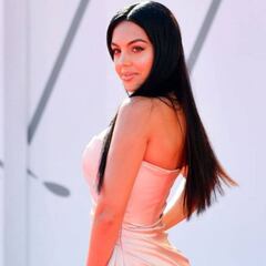 Georgina muestra su particular domingo en redes mientras CR7 juega en Roma