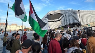 Un herido y al menos cinco detenidos en las protestas pro-Palestina en el Roig Arena