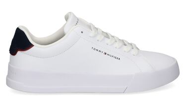 Nike, Adidas, Puma... las 10 zapatillas que se han presentado al Black Friday con un descuento increíble y que ahora no paran de venderse