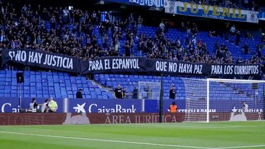 El Espanyol se rebela contra los arbitrajes: no juega el primer minuto