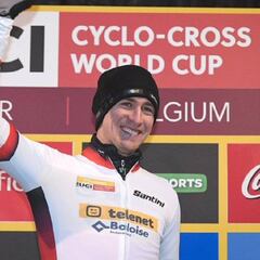 Toon Aerts corrió con cuatro costillas rotas en Zolder