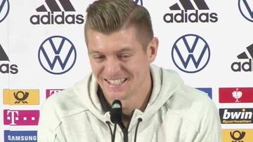 La sonrisa pícara de Kroos al definir a Casemiro