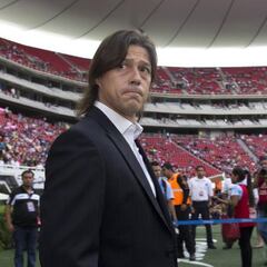 Matías Almeyda, fuera de Chivas