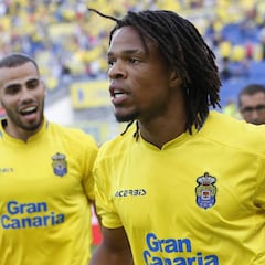 Remy, cerca de irse al Lille; Rubén Castro, por decidir