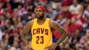 LeBron James: "Apesto, tengo que hacer mejor mi trabajo"