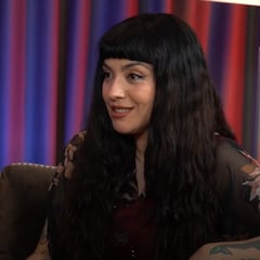 Mon Laferte confiesa que vendía mariguana cuando iba en secundaria