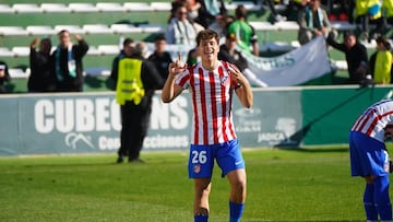 Jano Monserrate celebra un gol con el Atlético Madrileño.