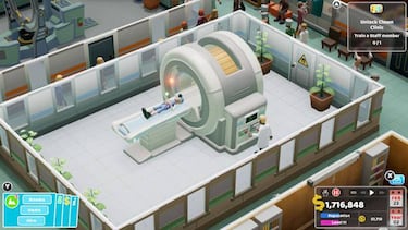 Two Point Hospital llega a consolas por la puerta grande