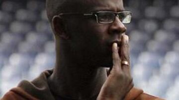 <b>BALÓN DE ORO. </b>Lilian Thuram elogió la figura de su ex compañero Fabio Cannavaro.