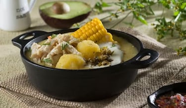 Cuáles son los platos típicos para celebrar Nochebuena en Colombia: así puedes hacerlos fácilmente en tu casa