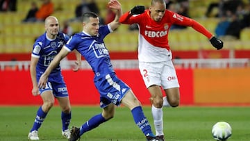 Fabinho, con el M&oacute;naco, en el reciente partido ante el Troyes. Est&aacute; en la agenda del Atl&eacute;tico.