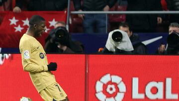 Barcelona's French forward Ousmane Dembele celebrates scoring the opening goal during the Spanish League football match between Club Atletico de Madrid and FC Barcelona at the Wanda Metropolitano stadium in Madrid on January 8, 2023. (Photo by Thomas COEX / AFP)