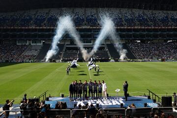 Sergio Ramos se presentó con Monterrey ante cientos de personas. “Dejar un legado en México es un reto personal. No vengo a pasear sino a conquistar títulos nuevos. El fútbol no es una cuestión de edad, es cuestión de rendimiento”, declaró como Rayado.