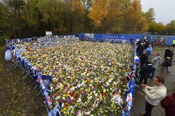 Así fue el emotivo homenaje al dueño del Leicester en el King Power Stadium