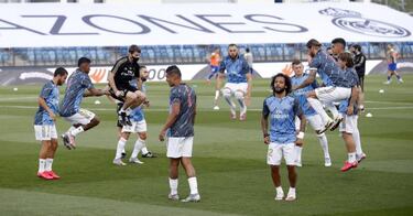 Zidane responds to Piqué: "Refs favour Real Madrid? I don't think so"