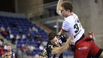 Imagen del partido de clasificación para la fase de grupos de la Liga Europea de Balonmano entre el Logroño La Rioja y el Ademar León.