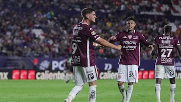 Tomas Badaloni celebrates his goal 2-2 of Necaxa during the 15th round match between Atletico de San Luis and Necaxa as part of the Liga BBVA MX, Torneo Apertura 2025 at Alfonso Lastras Stadium, on October 26, 2025 in Toluca, San Luis Potosi, Mexico.