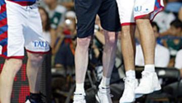 <b>VIGENTE CAMPEÓN. </B>El TAU tendrá que defender en Zaragoza el titulo conseguido este año en Sevilla.