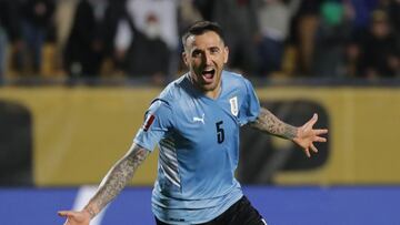 Gastón Pereiro le da una victoria sufrida y agónica a Uruguay
