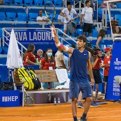 Alcaraz tira otro muro: a su primera final en un torneo ATP